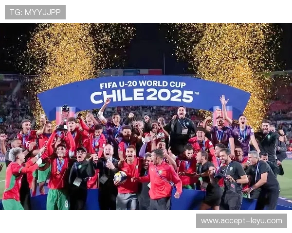 摩纳哥足球俱乐部历史辉煌与未来展望:走向欧洲顶级舞台的道路 摩纳哥足球俱乐部历史辉煌与未来展望:走向欧洲顶级舞台的道路