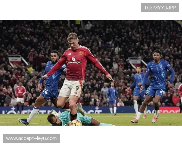 曼城逆转夺冠全场精彩瞬间球迷热议不断 曼城逆转夺冠全场精彩瞬间球迷热议不断