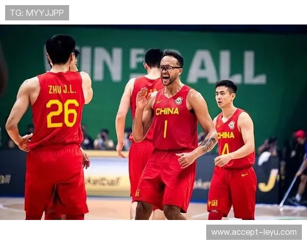 中国男篮备战世界杯集训名单公布引发热议新老球员竞争格局全面升级